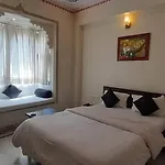 Madpackers Udaipur