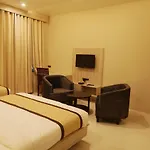 Pine Regency - Aravali\'S Peak View