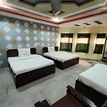 Hotel Gokul Palace