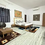 The Burj Resort Luxurious Stay