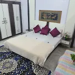 Vibe Villa Hostel