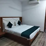 Hotel Brij Palace & Restaurant