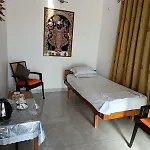 Apartment Style Room In A Home