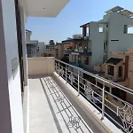 Apartment Style Room In A Home