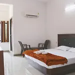 Rajmandir Holiday Inn