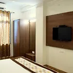 Hotel Four Season