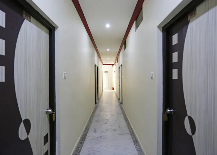 Oyo Rooms 091 Hadi Rani Circle
