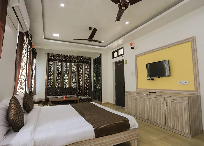Oyo Home 9760 Tej Vilas Near Celebration Mall