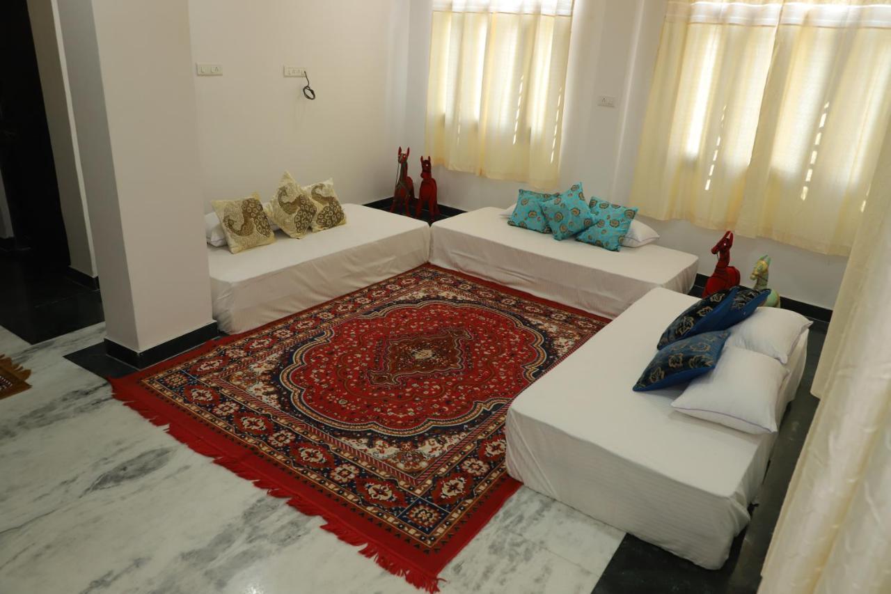 Hostel Umed Regency