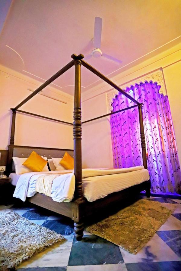 Rang Sagar Haveli 2*