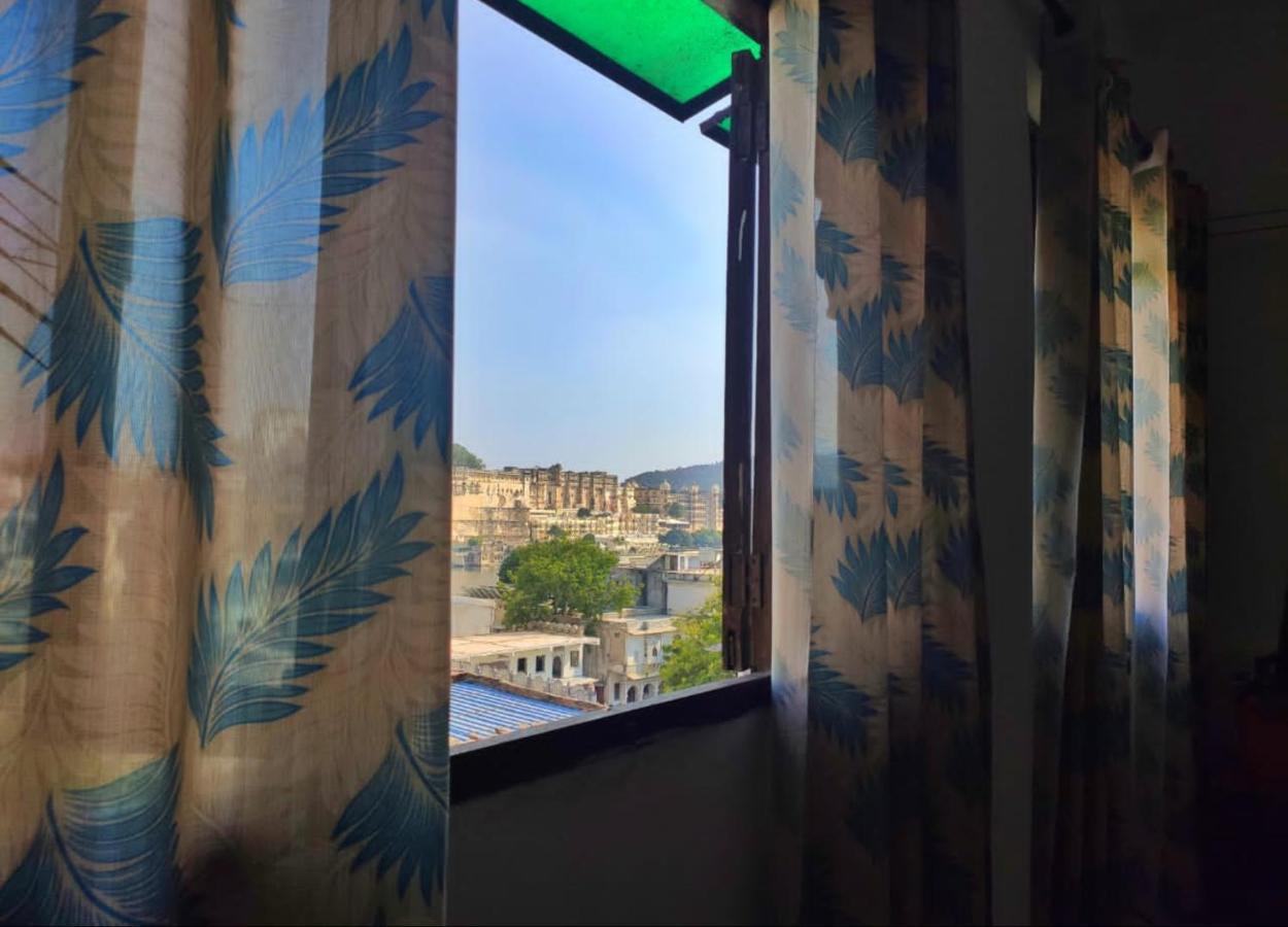 The Crown Hostel *