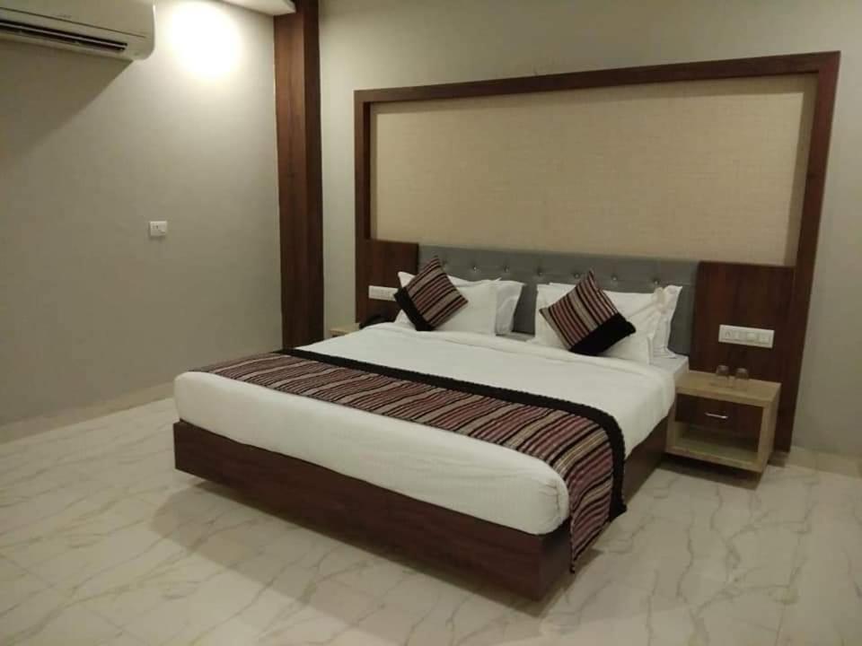 Hotel Hill Vista