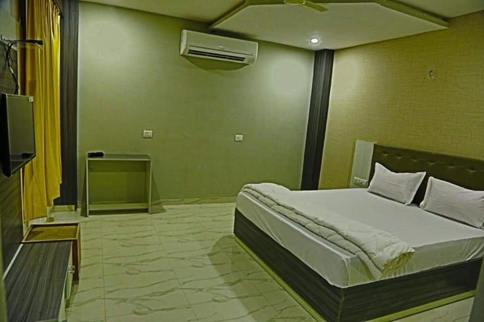 Hotel Hill Vista 3*