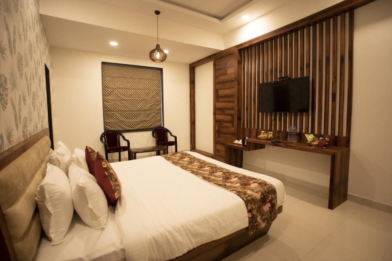 Bhairav Bagh With Swimming Pool Hotel Udaipur
