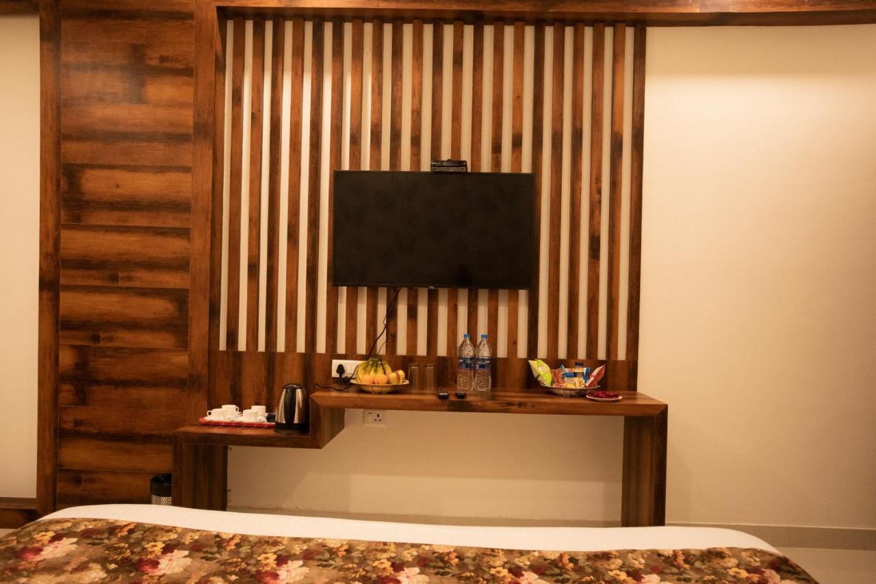 Bhairav Bagh With Swimming Pool Hotel 3*