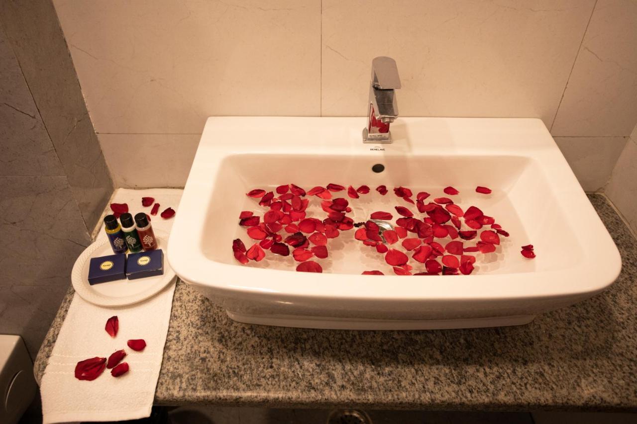 Bhairav Bagh With Swimming Pool Hotel