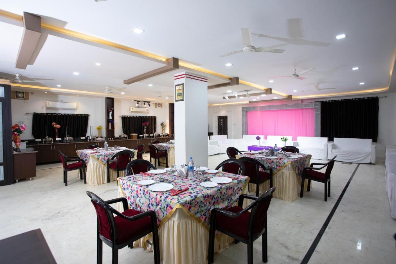 Bhairav Bagh With Swimming Pool Udaipur