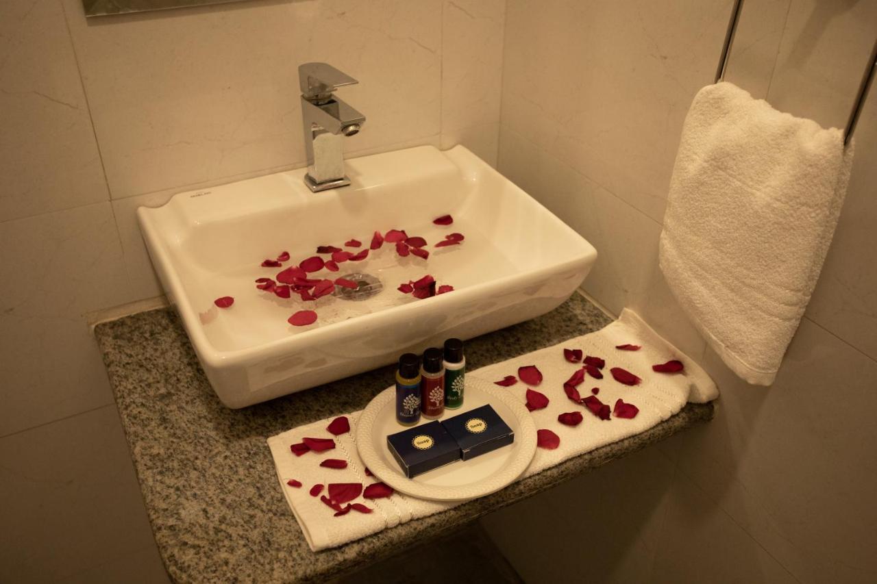Hotel Bhairav Bagh With Swimming Pool Udaipur