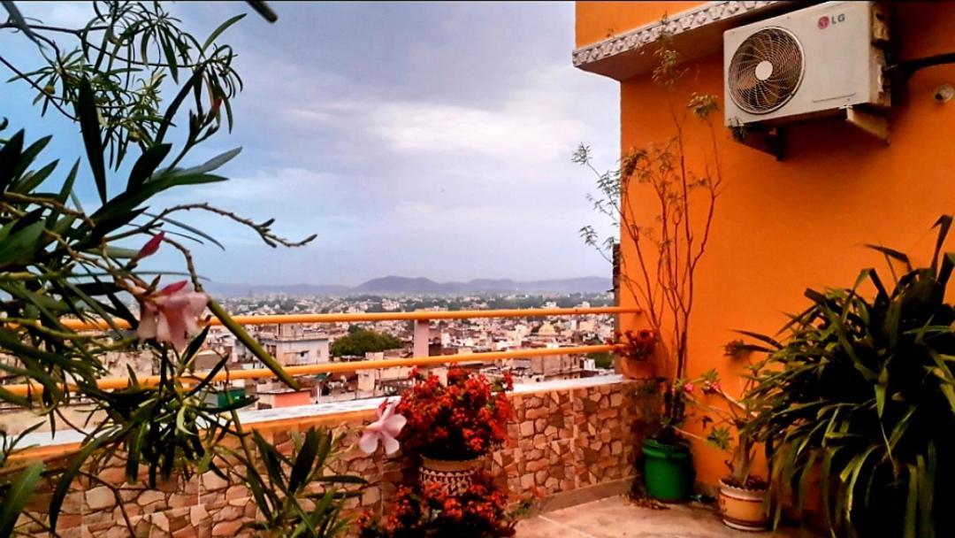 Guest house Yellow Heights Udaipur