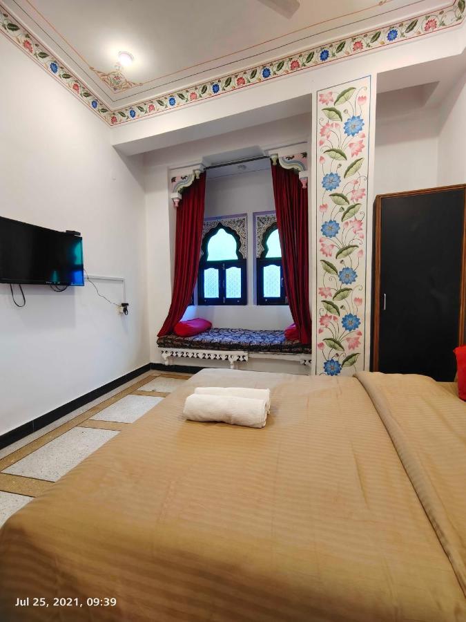 Hostel The Rustic Monk *