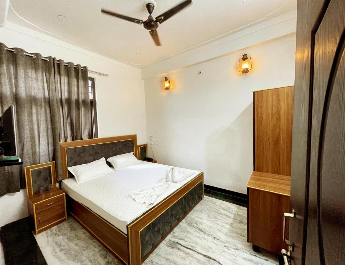 Hostel Umed Regency