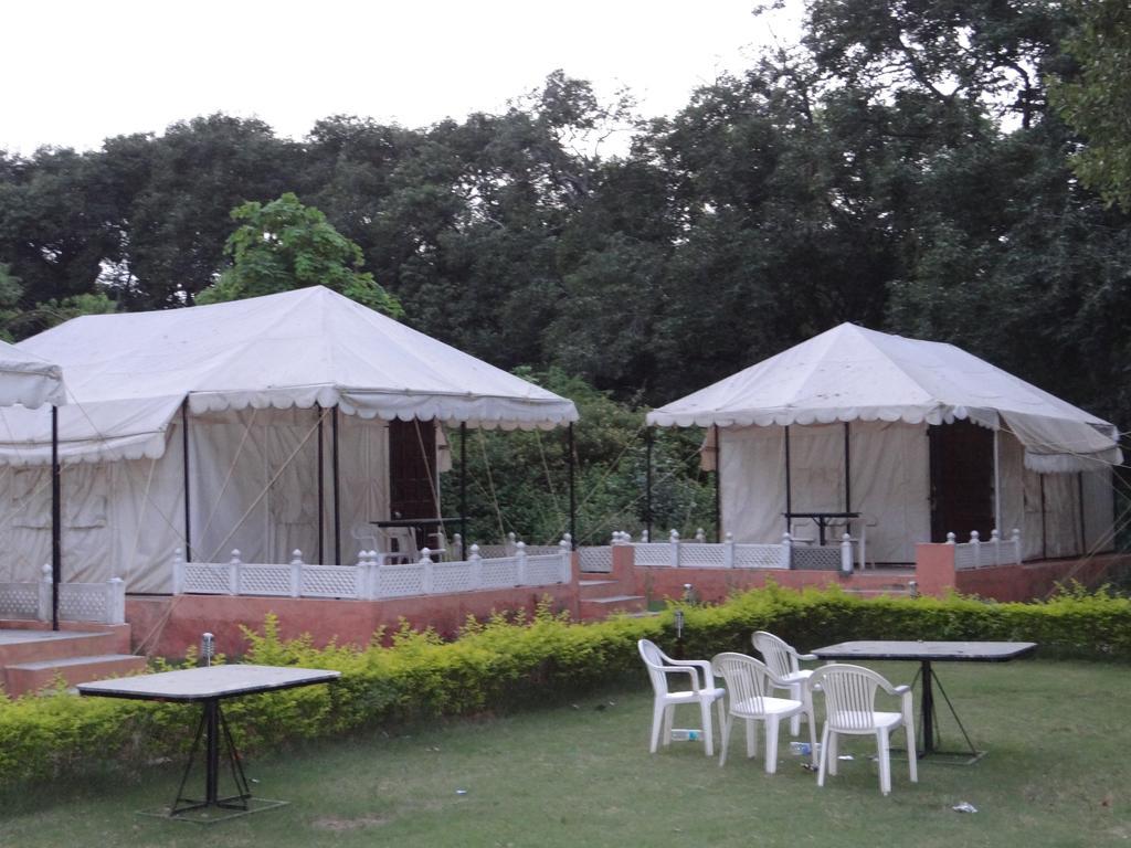 Resort The Aravali Tent Udaipur