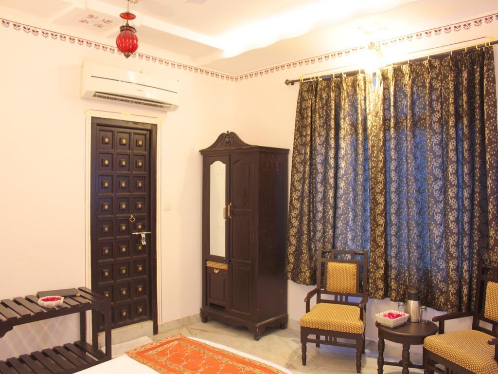 Mahima Palace Hotel 2*