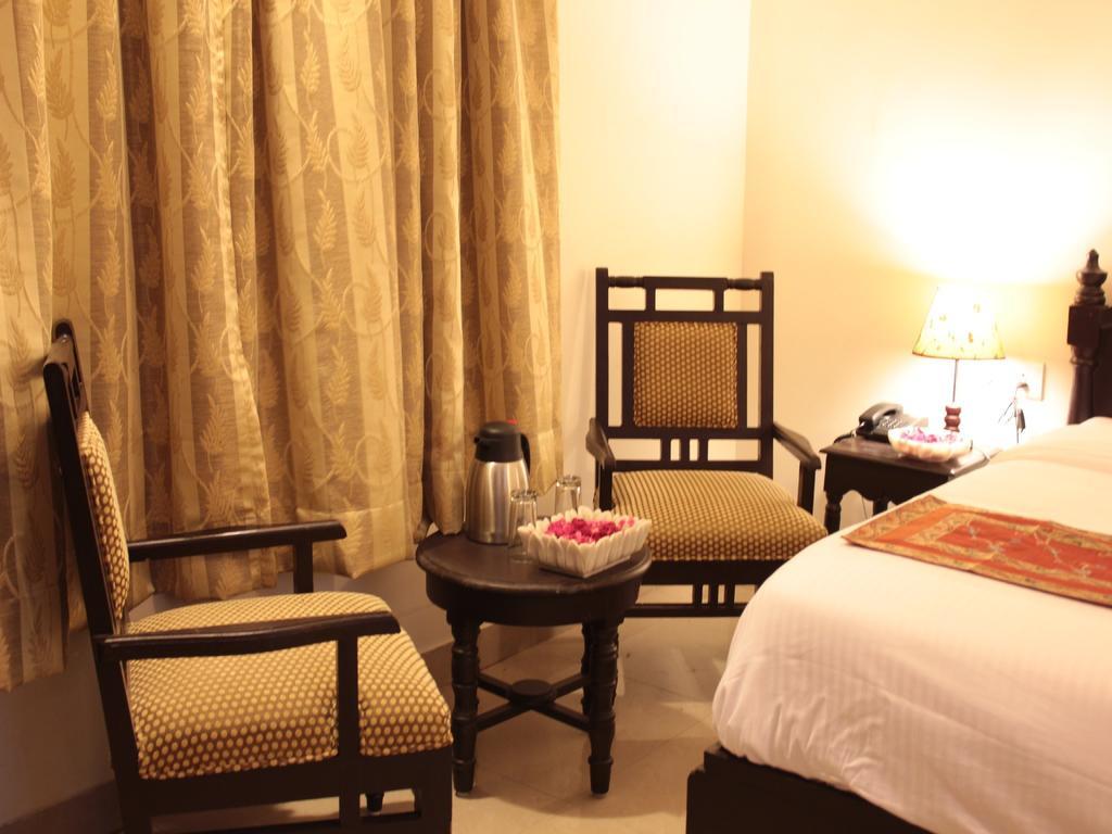 Hotel Mahima Palace 2*