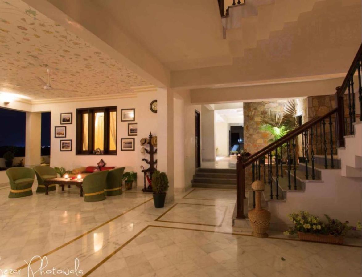 Devraj Villa-luxury Pool