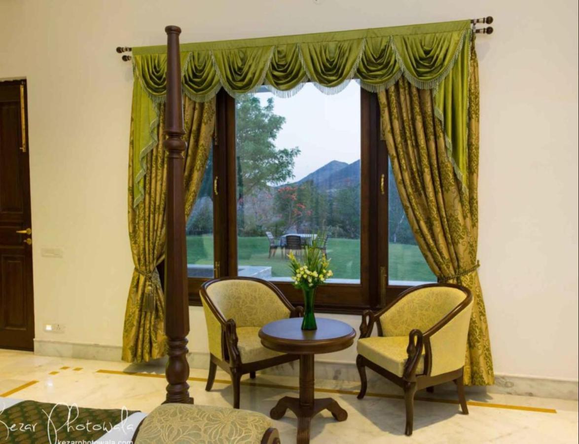 Devraj Villa-luxury Pool 4* Udaipur