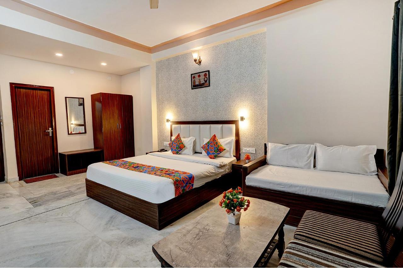 Hotel Fabhotel Hill Inn Paradise