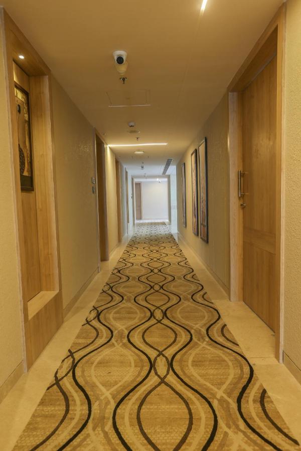 The Jagat And Hotel