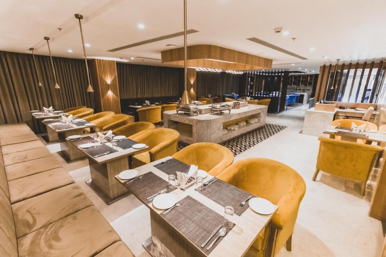 Hotel The Jagat And