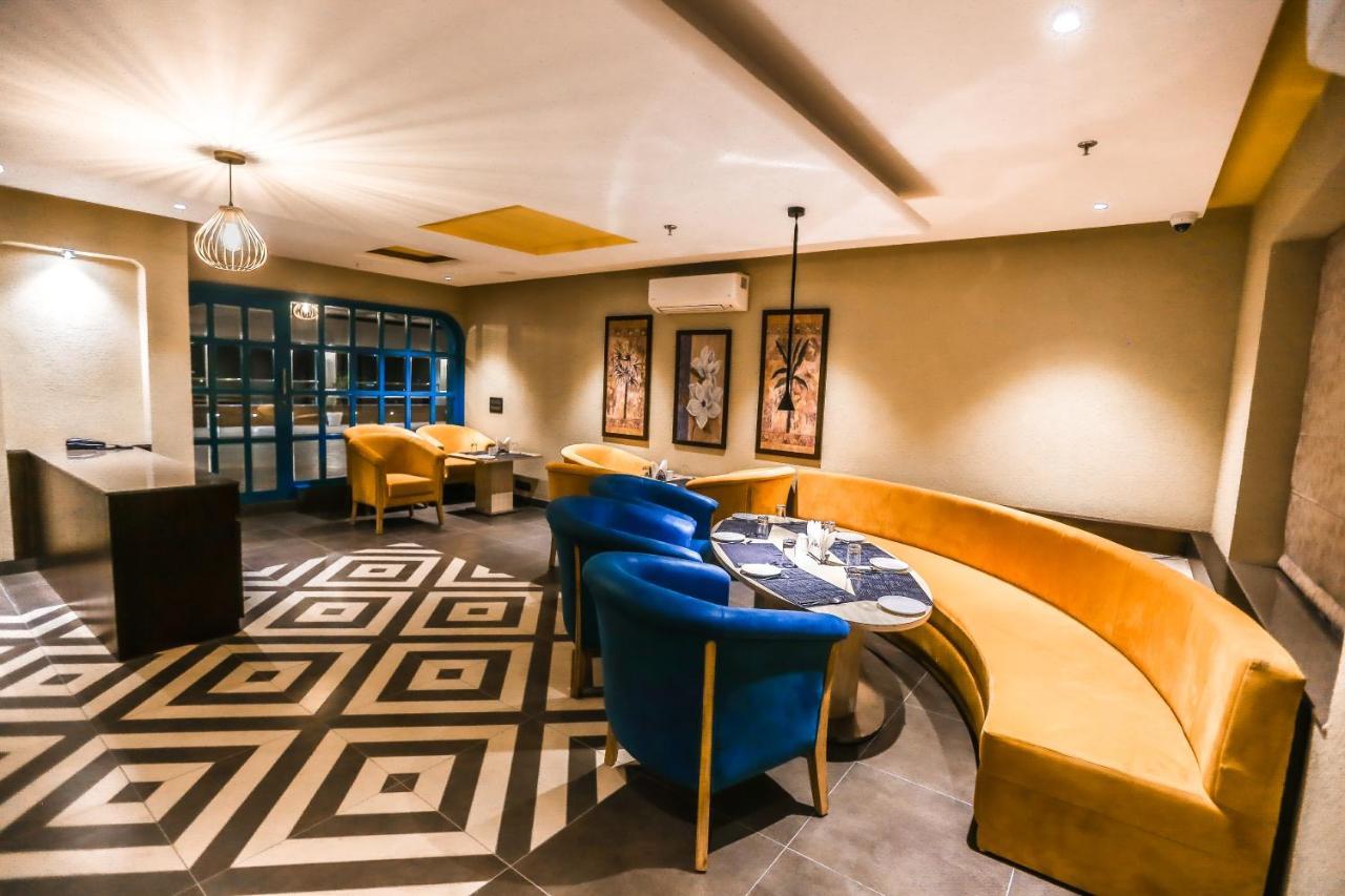 The Jagat And 4* Udaipur