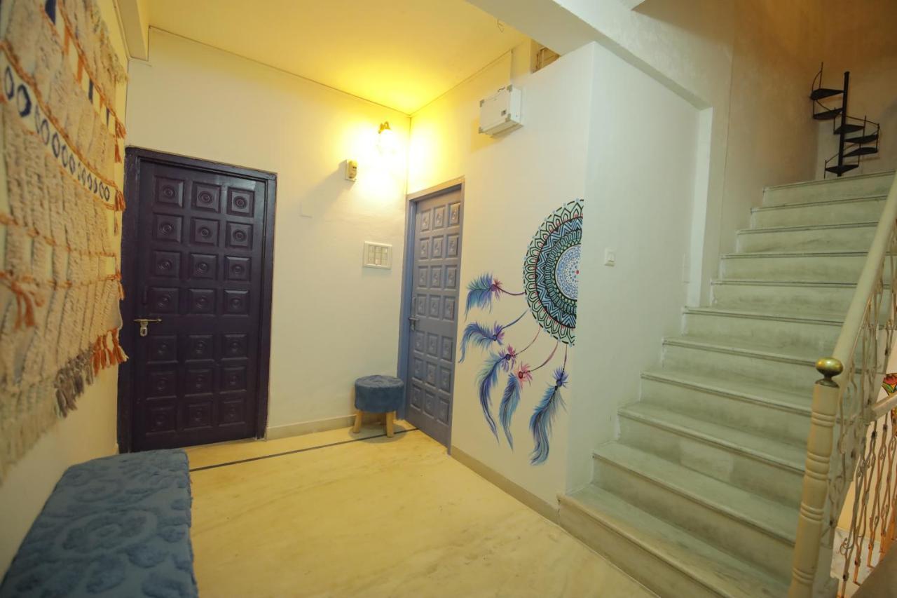 Hostel Zodiac *