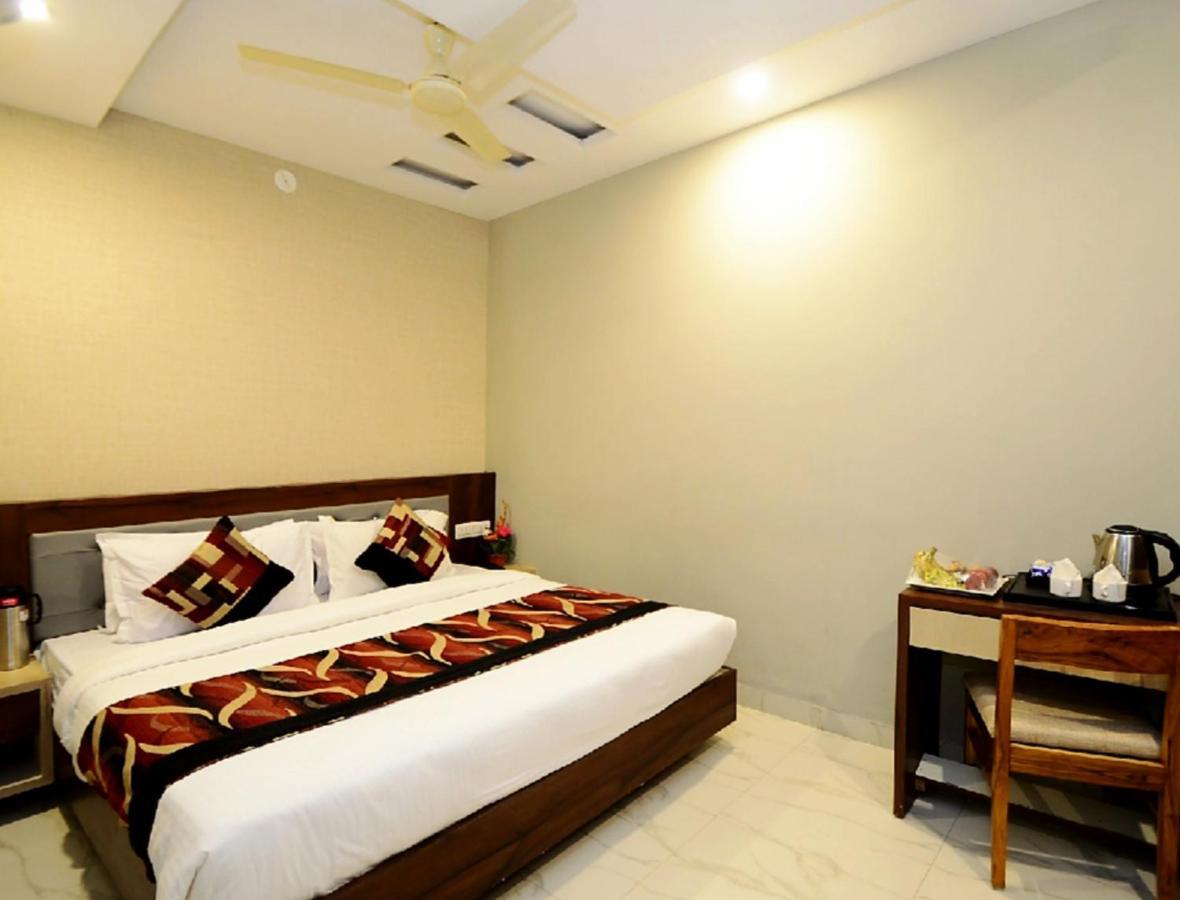 Hotel Hill Vista Udaipur