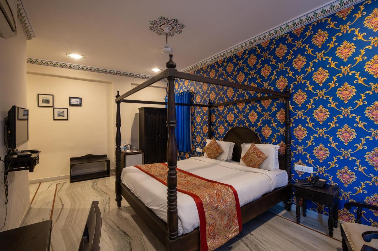 Royal Pratap Niwas