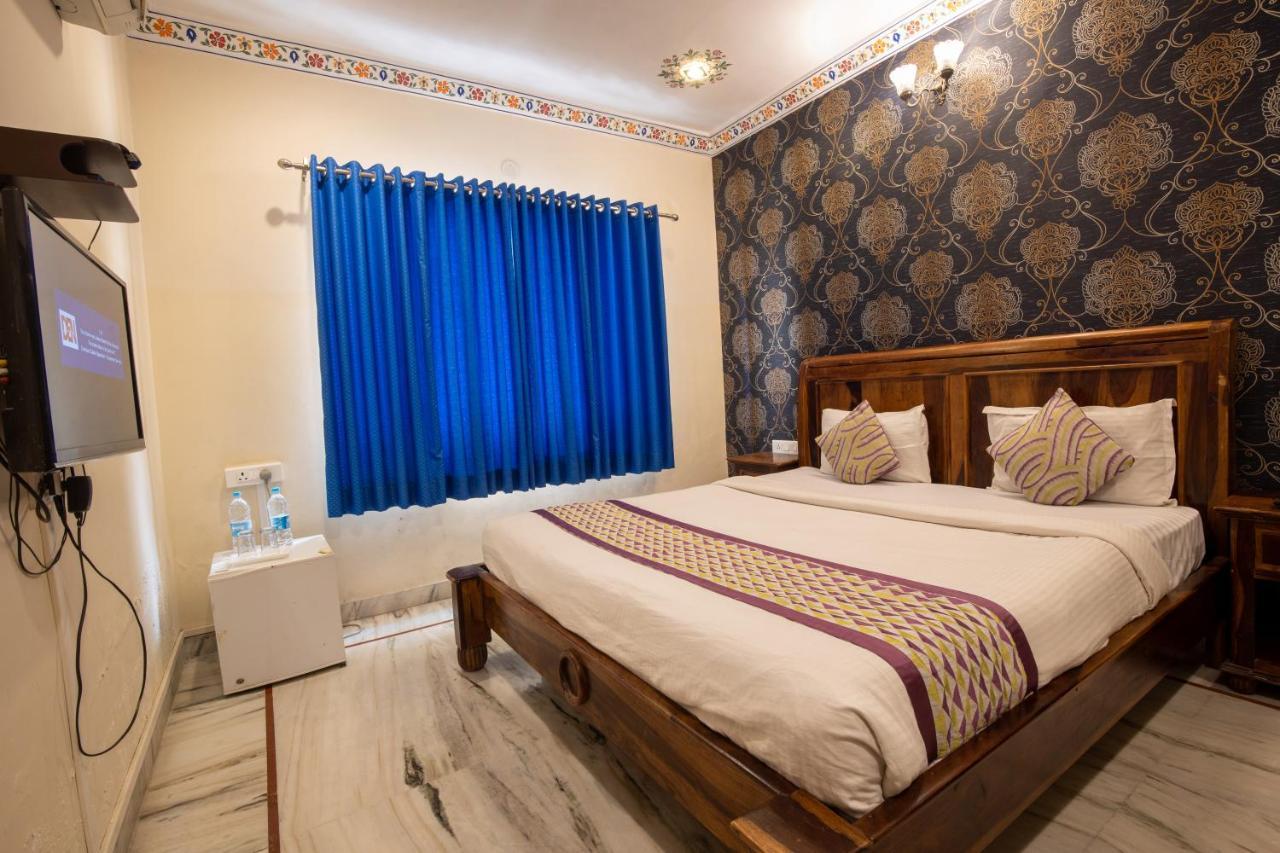 Royal Pratap Niwas Hotel 3*