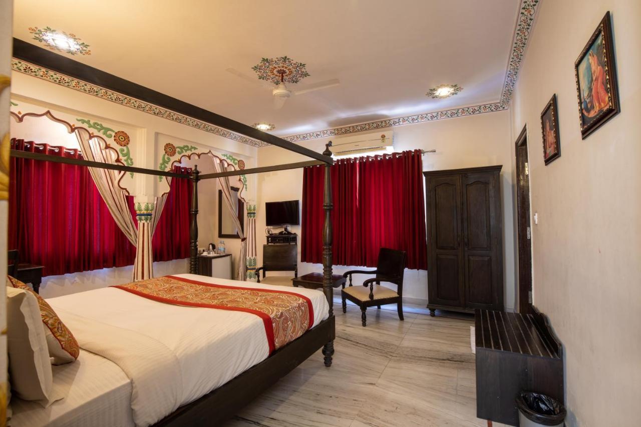 Hotel Royal Pratap Niwas