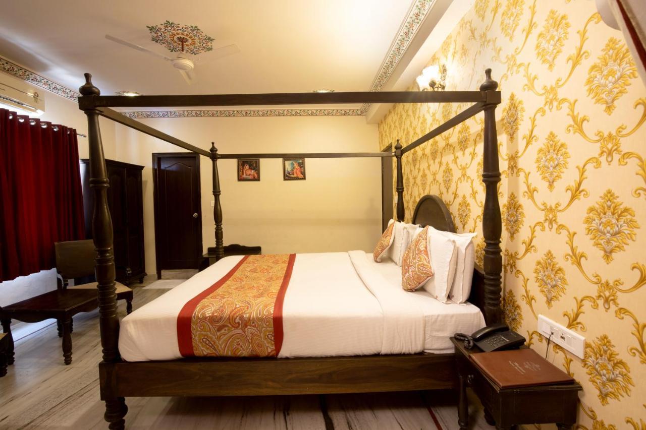 Royal Pratap Niwas Udaipur