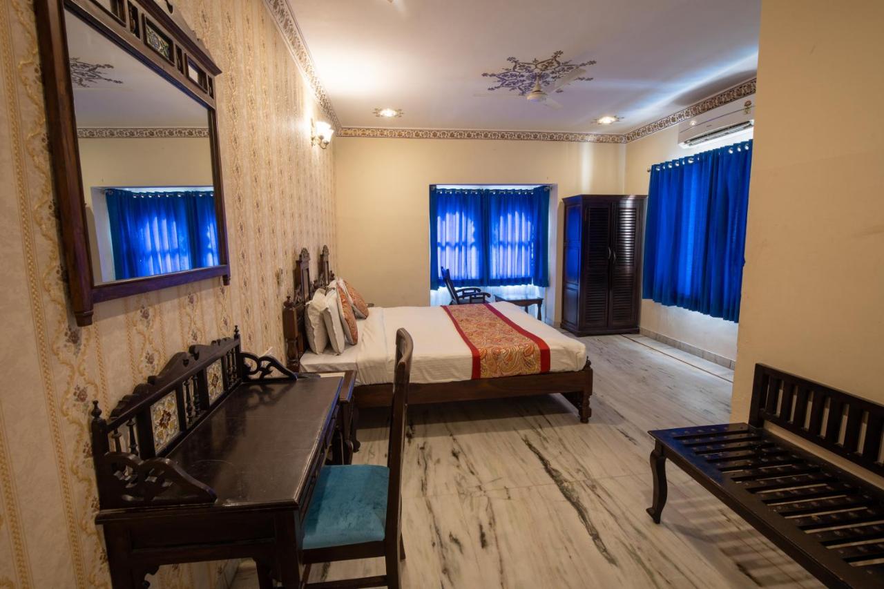 Royal Pratap Niwas Udaipur