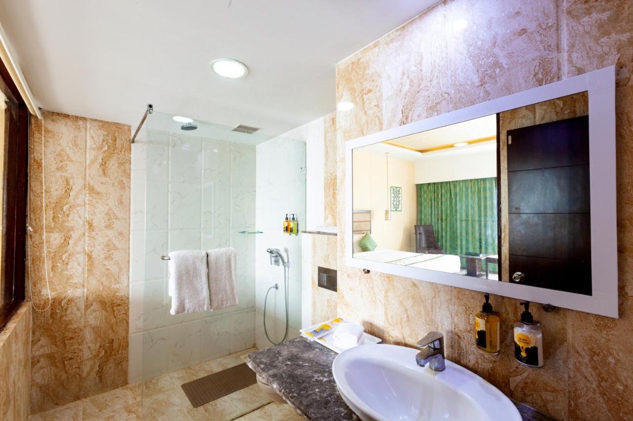 Zone Connect By The Park,udaipur 3*