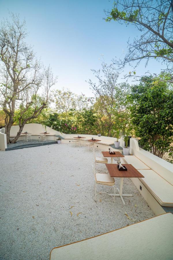 Devraj Villa-luxury Pool Hotel