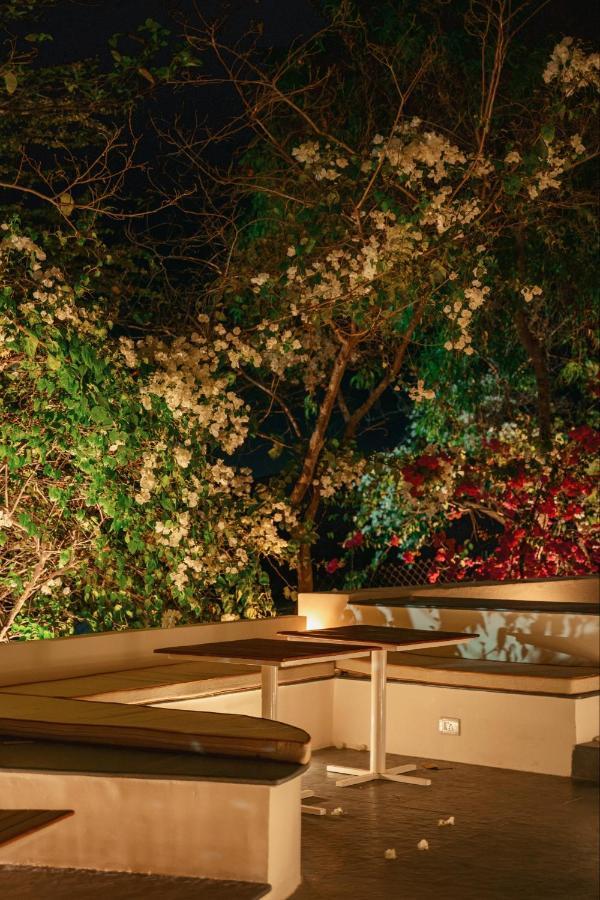 Hotel Devraj Villa-luxury Pool 4*