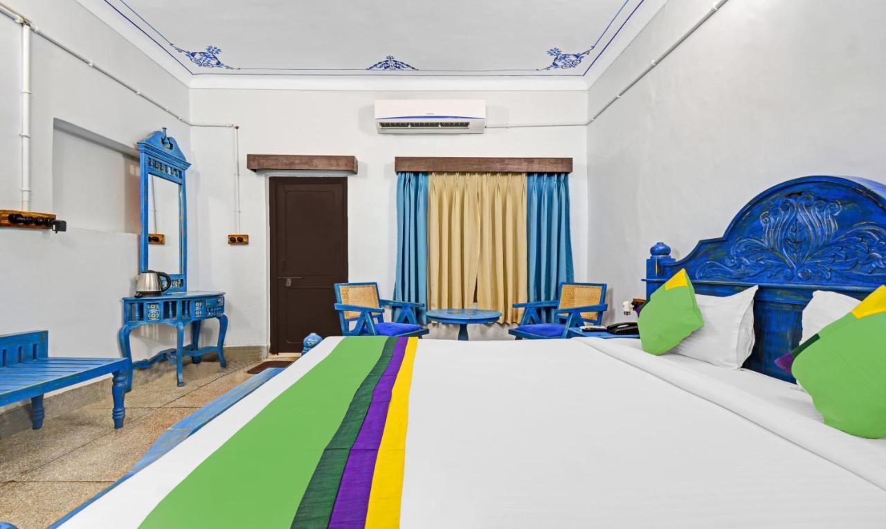 Treebo The Regal House, Near Fateh Sagar Udaipur
