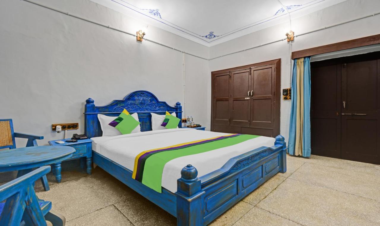 Treebo The Regal House, Near Fateh Sagar Hotel Udaipur