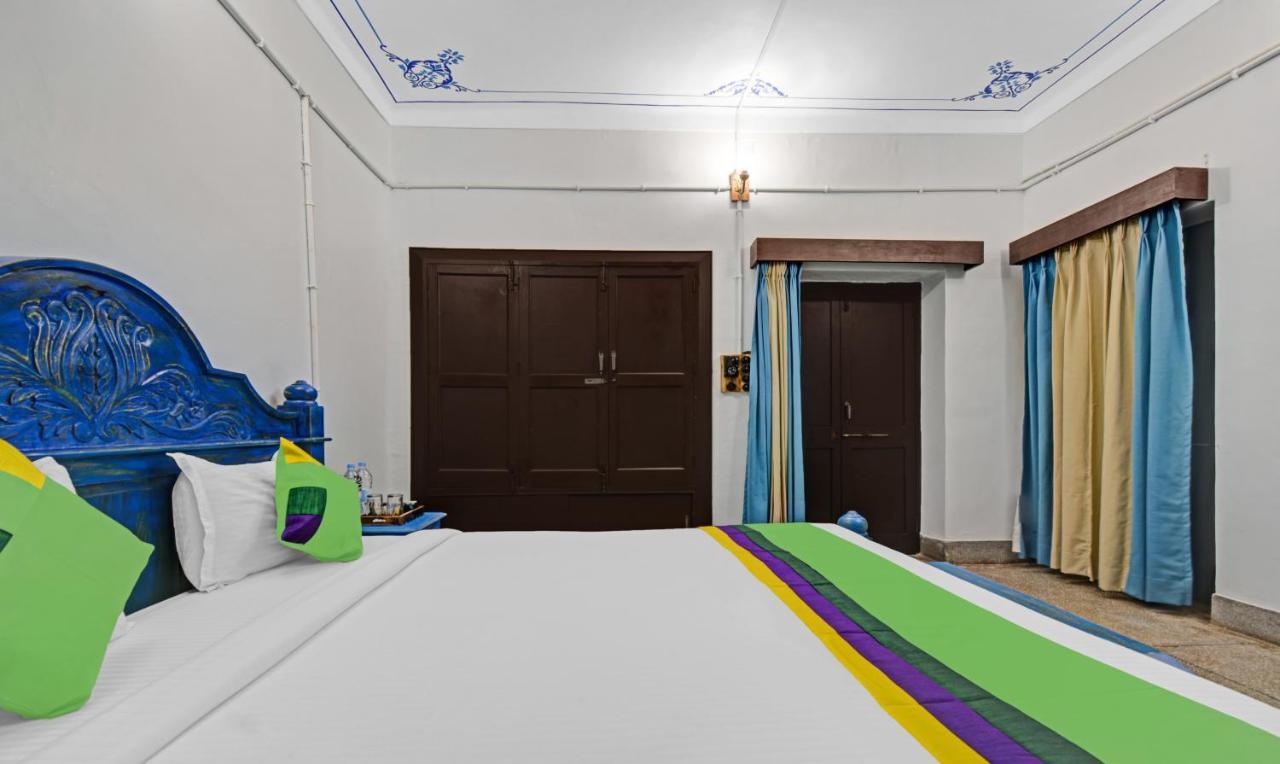 Treebo The Regal House, Near Fateh Sagar 3* Udaipur