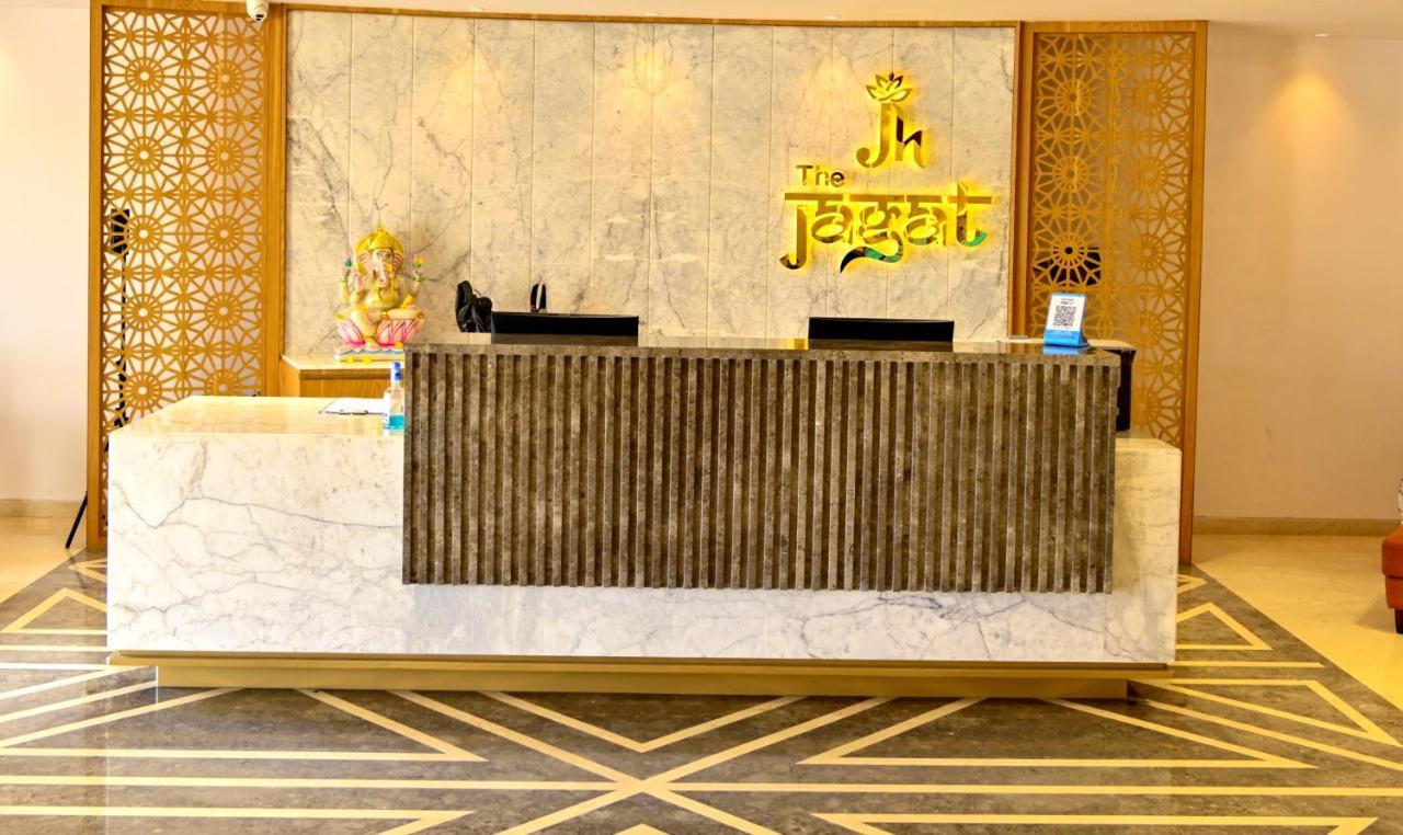 The Jagat And 4*