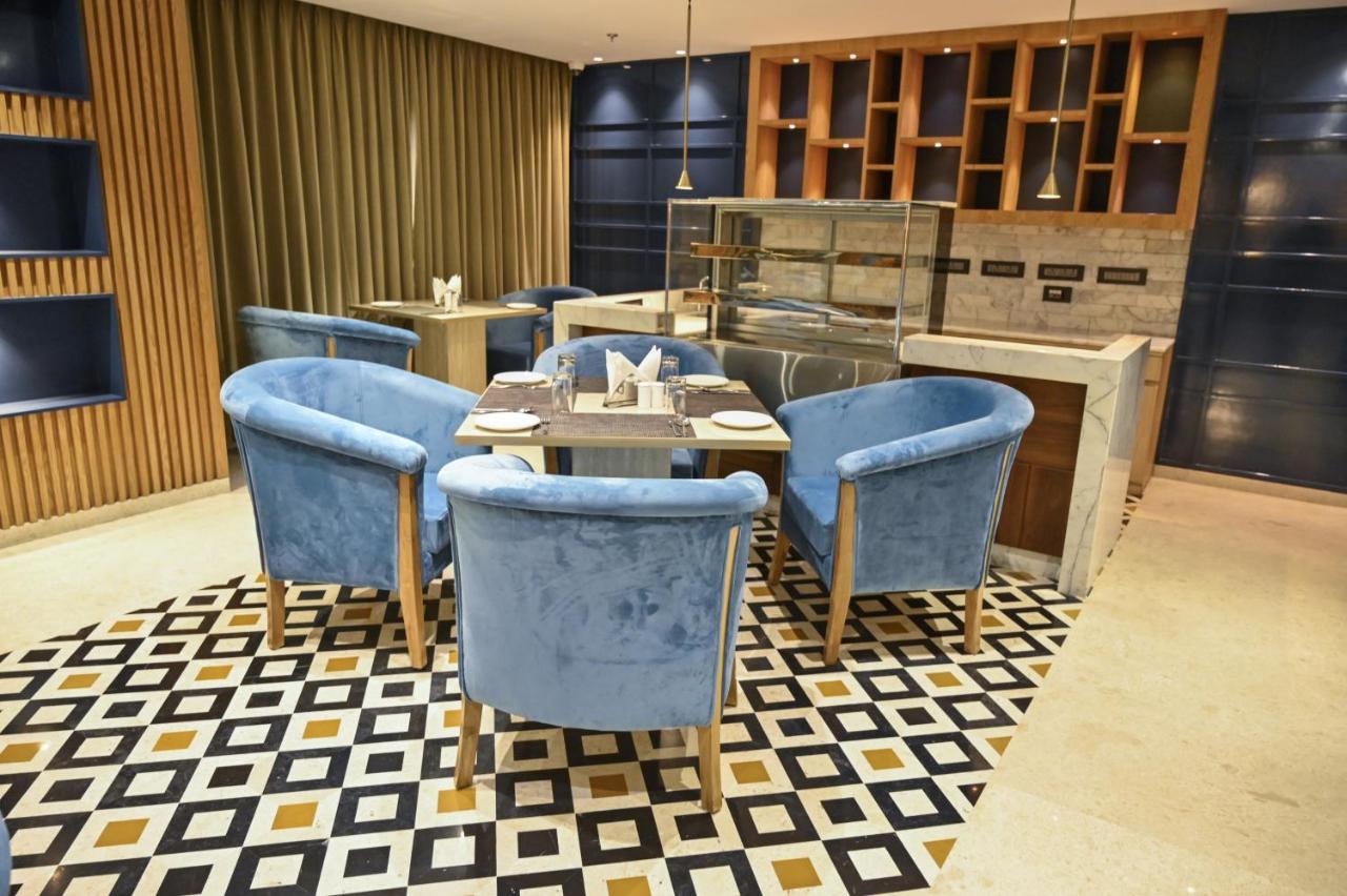The Jagat And 4* Udaipur