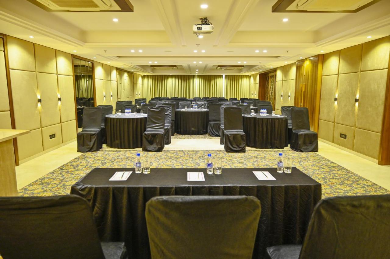 The Jagat And Hotel 4*